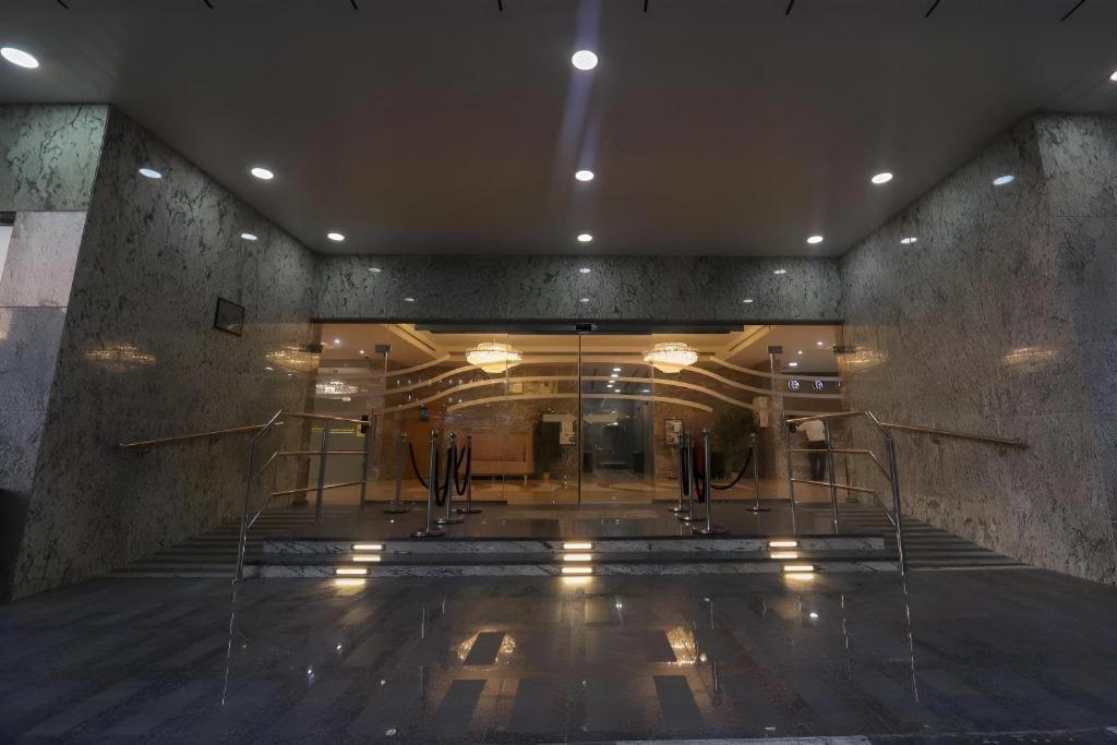 Alazmi Hotel Дубай Екстер'єр фото